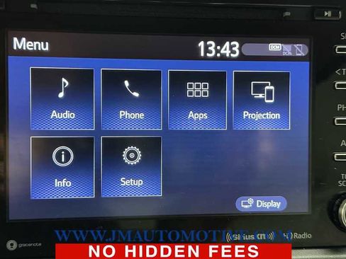 Used 2020 Toyota Sienna XLE image 27