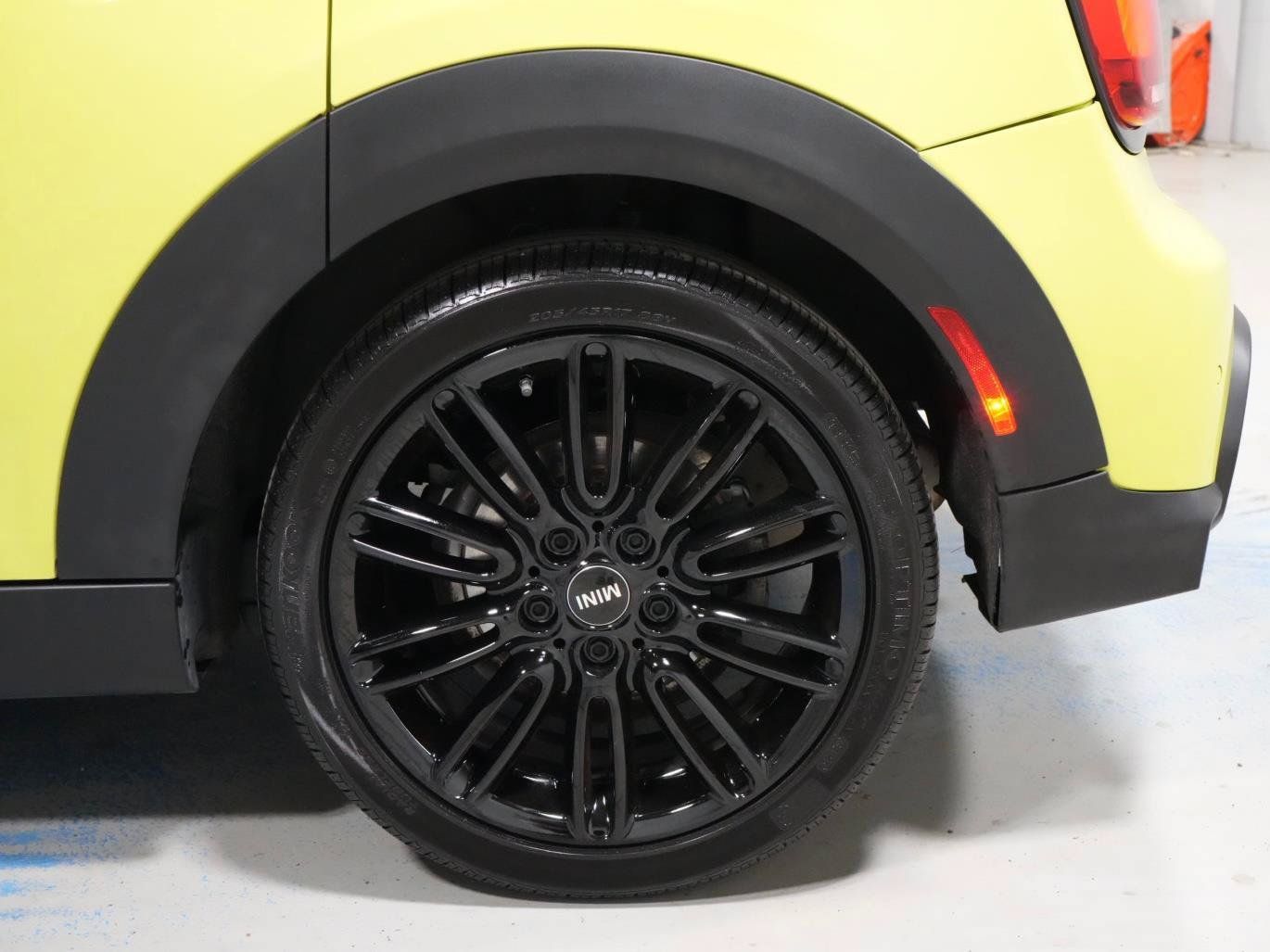 Used 2023 MINI Cooper S FWD image 32