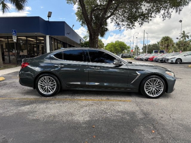 Used 2020 Genesis G70 2.0T w/ Elite Package RWD image 4