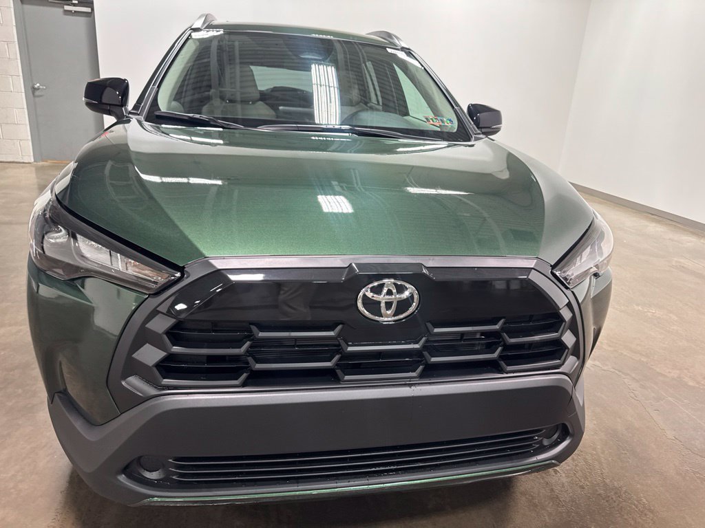 New 2026 Toyota Corolla Cross LE w/ Moonroof Package AWD/4WD image 7