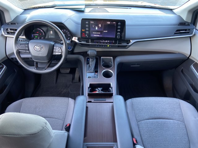 Used 2022 Toyota Sienna LE FWD image 54