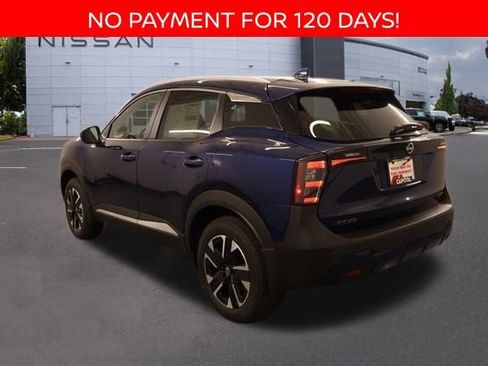 New 2025 Nissan Kicks SV w/ SV Premium Package image 3