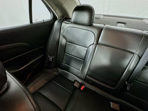 Used 2015 Chevrolet Malibu LT w/ Leather Package FWD image 12