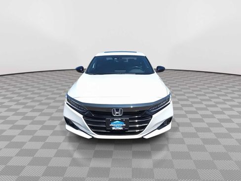 Used 2022 Honda Accord Sport image 3