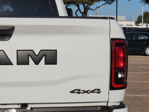 New 2025 RAM 2500 Big Horn AWD/4WD image 14