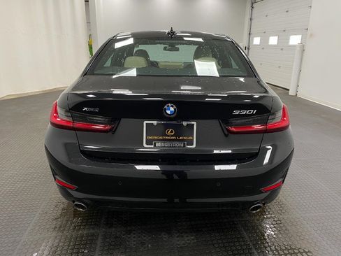 Used 2022 BMW 330i xDrive Sedan w/ Driving Assistance Package AWD/4WD image 5
