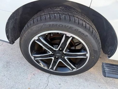 Used 2020 Ford Expedition Limited w/ Equipment Group 303A RWD image 10