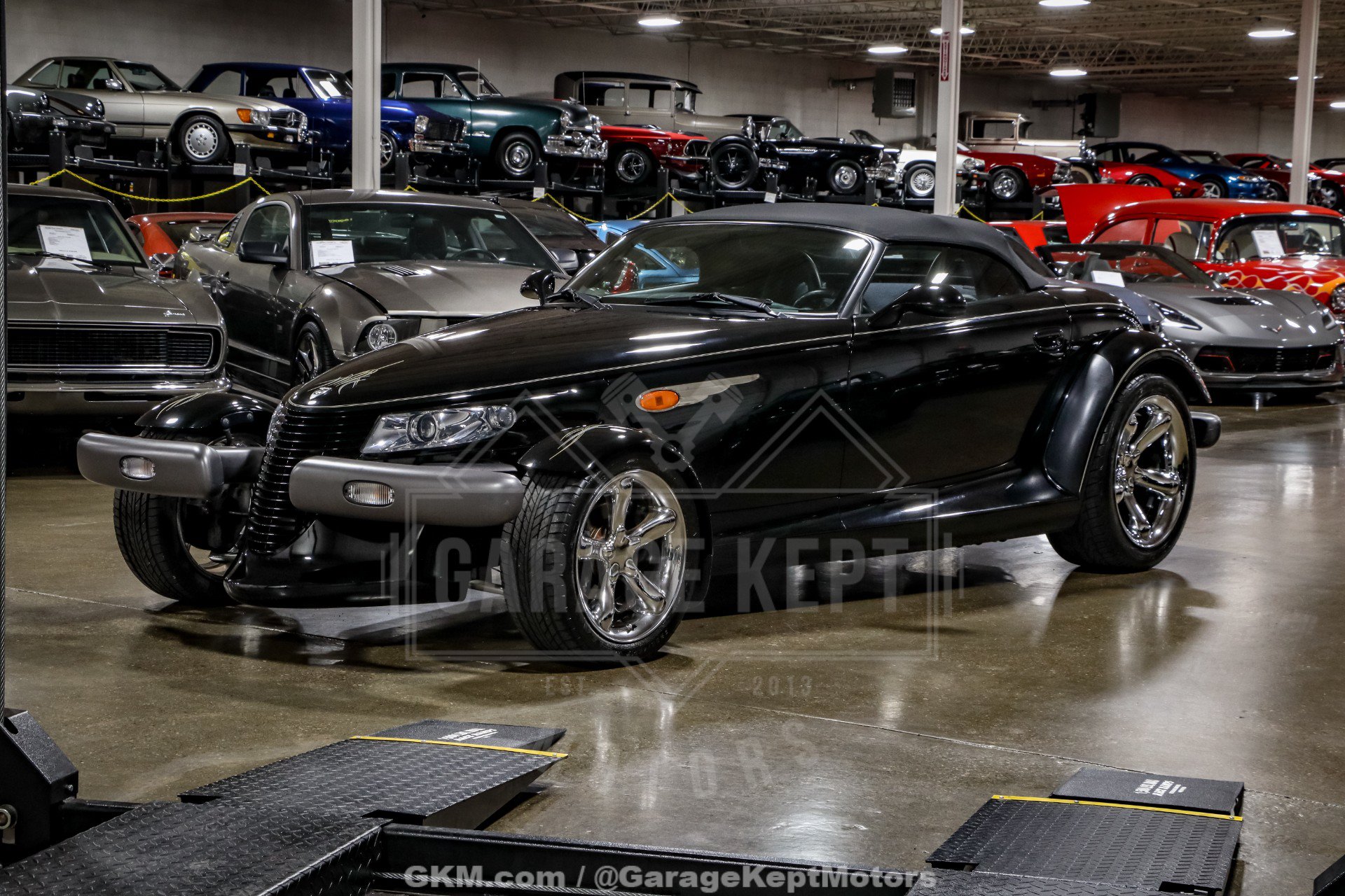 Used 1999 Plymouth Prowler RWD image 4