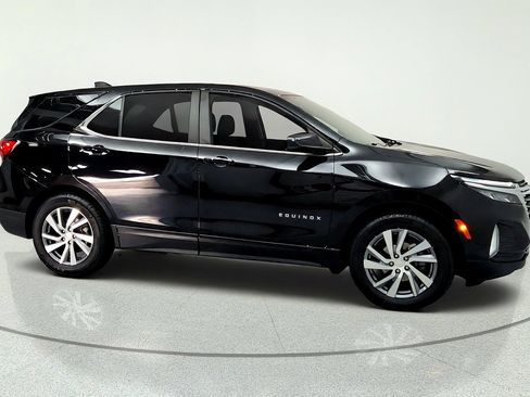Used 2023 Chevrolet Equinox LT FWD image 6