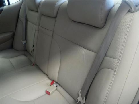 Used 2005 Lexus ES 330 FWD image 34