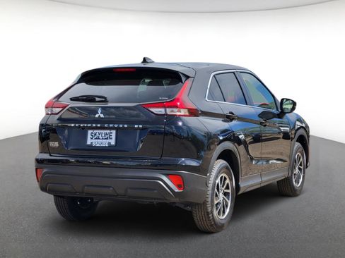 New 2026 Mitsubishi Eclipse Cross ES image 2