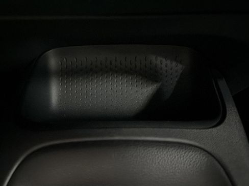 Used 2026 Toyota Corolla LE FWD image 28