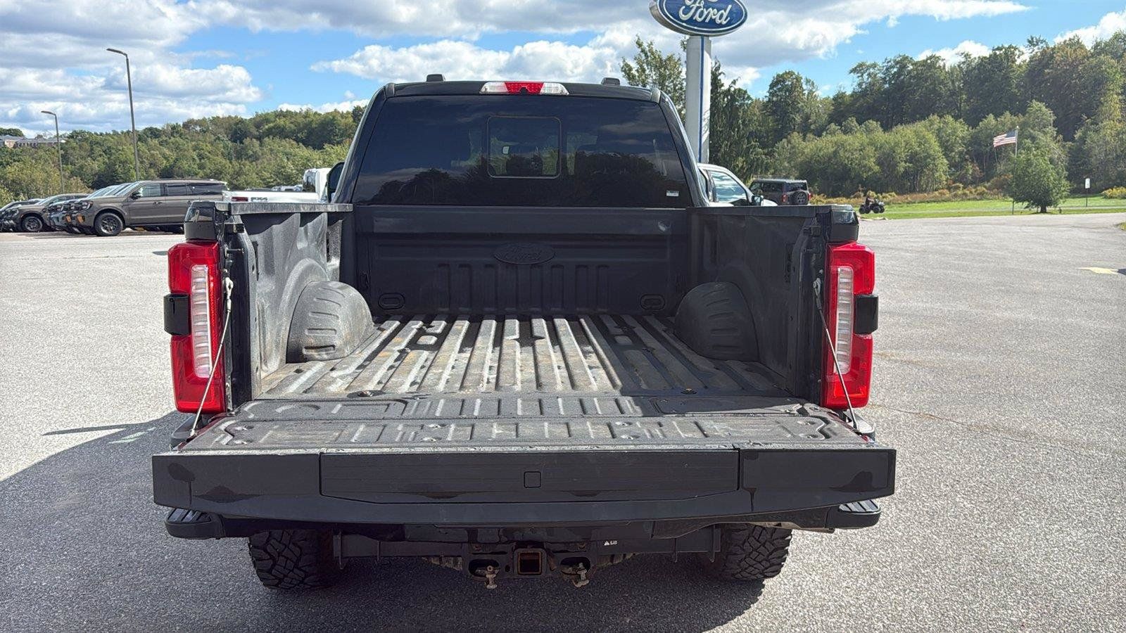 Used 2023 Ford F350 XLT w/ Tremor Off-Road Package AWD/4WD image 14