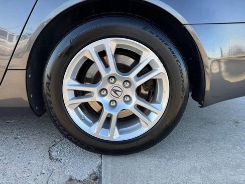 Used 2010 Acura TL w/ Technology Package image 9