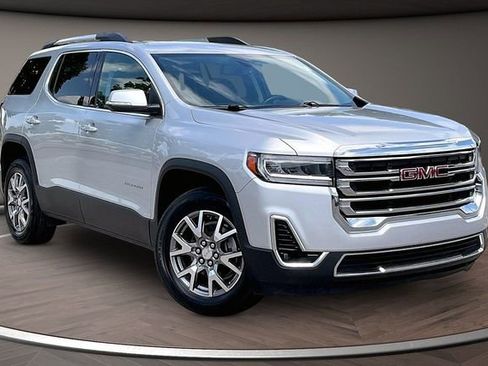 Used 2020 GMC Acadia SLT FWD image 10