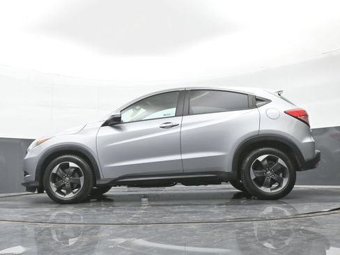 Used 2018 Honda HR-V EX image 43