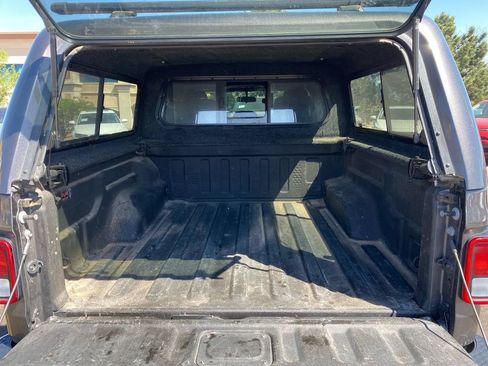 Used 2020 Jeep Gladiator Sport w/ Quick Order Package 24S AWD/4WD image 33