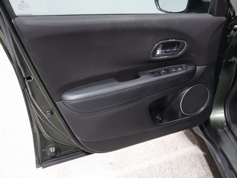 Used 2016 Honda HR-V EX image 13