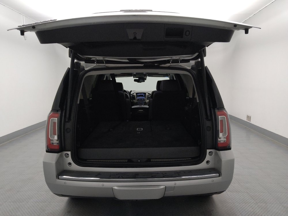 Used 2018 GMC Yukon Denali w/ Open Road Package AWD/4WD image 29