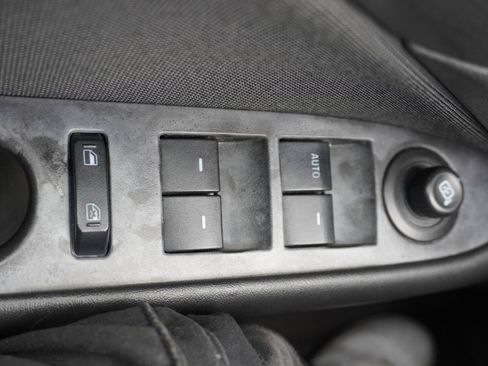 Used 2012 Ford Fusion SE FWD image 30