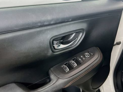 Used 2023 Honda HR-V Sport image 16