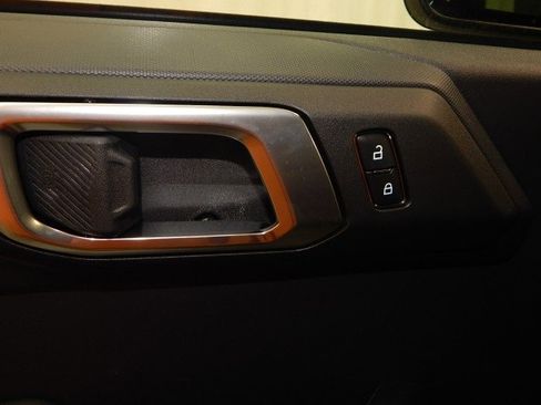 New 2025 Ford Bronco Big Bend image 16