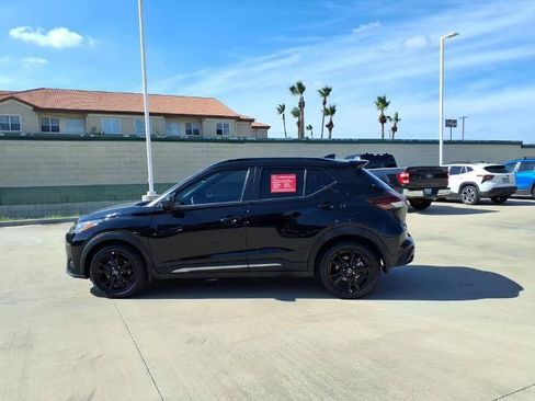 Certified 2024 Nissan Kicks SR w/ SR Premium Package FWD image 2