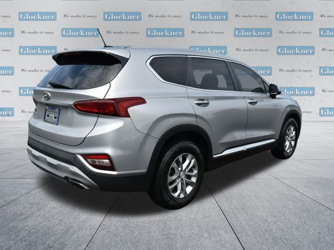 Used 2020 Hyundai Santa Fe SE image 6