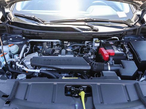 Used 2026 Nissan Rogue SV FWD image 27