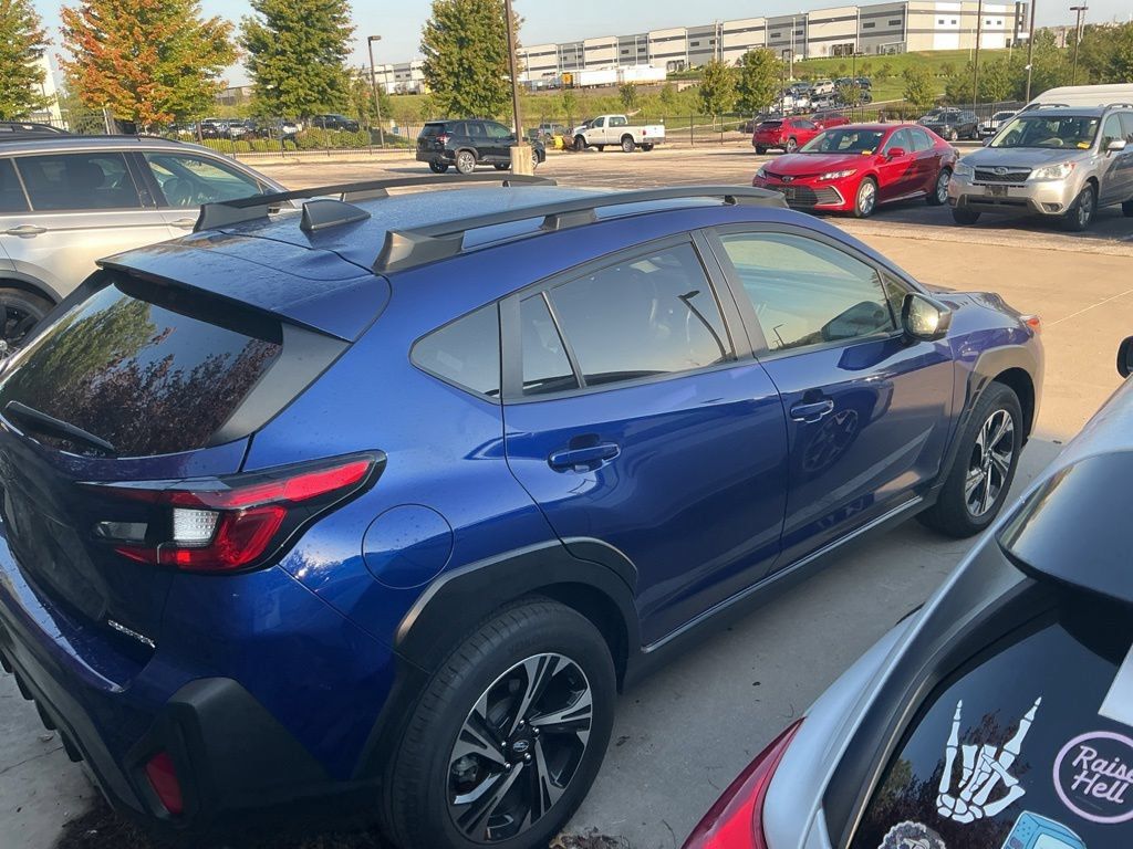 Certified 2025 Subaru Crosstrek 2.5i Premium AWD/4WD image 7