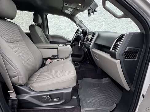 Used 2015 Ford F150 XLT w/ Equipment Group 302A Luxury image 18