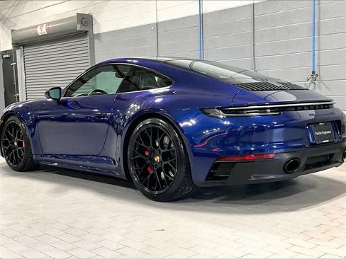 Certified 2023 Porsche 911 Carrera 4 GTS image 3
