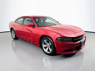 Used 2015 Dodge Charger SE w/ Power Sunroof Group RWD video 1