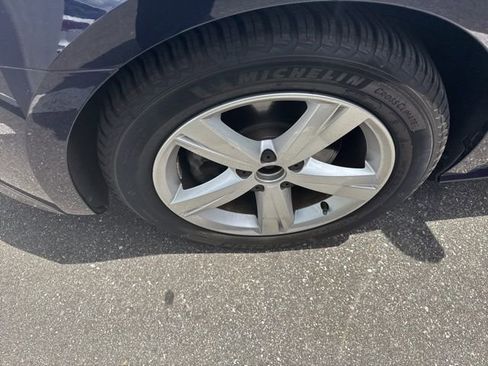 Used 2013 Volkswagen Passat 2.5 SE FWD image 4