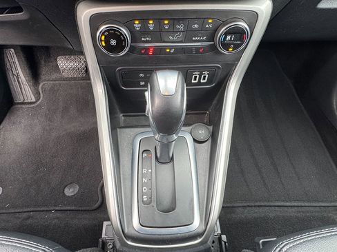 Used 2018 Ford EcoSport Titanium w/ Titanium Cold Weather Package image 22