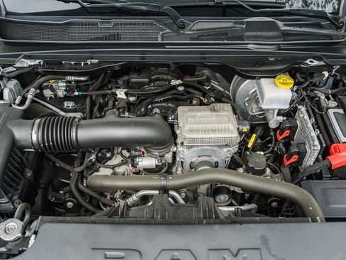 Used 2022 RAM 1500 Big Horn AWD/4WD image 26