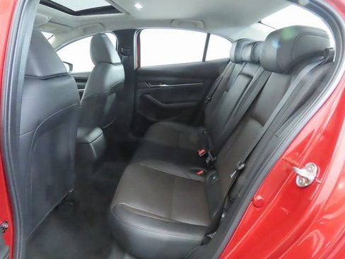 Used 2025 MAZDA MAZDA3 2.5 Turbo Sedan w/Premium Plus image 22