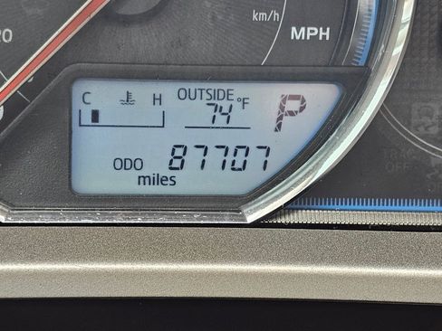 Used 2014 Toyota RAV4 Limited AWD/4WD image 5