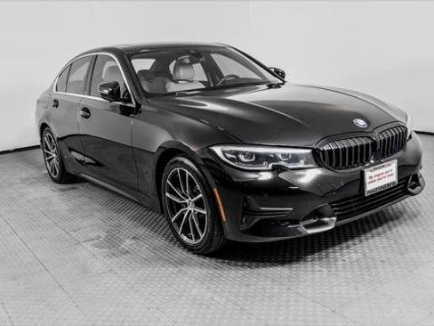 Used 2020 BMW 330i Sedan w/ Convenience Package RWD image 11
