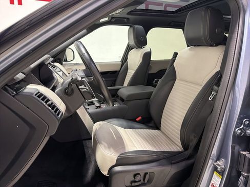Used 2023 Land Rover Discovery S R-Dynamic AWD/4WD image 9