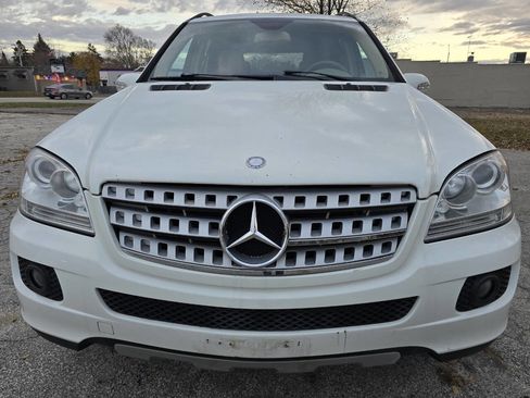 Used 2008 Mercedes-Benz ML 350 4MATIC w/ P1 Pkg image 2