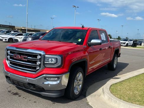 Used 2017 GMC Sierra 1500 SLT AWD/4WD image 3