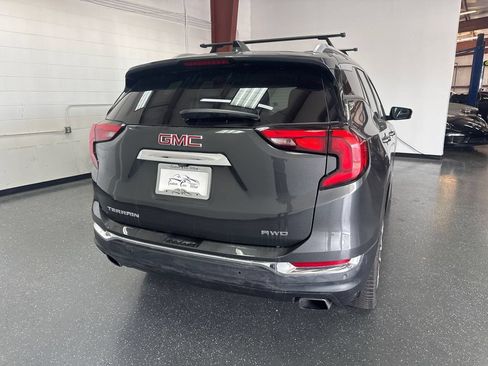 Used 2020 GMC Terrain SLT w/ Preferred Package AWD/4WD image 4