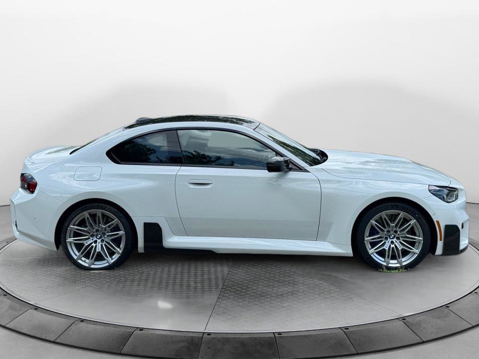 New 2026 BMW M2 w/ Lighting Package RWD image 8