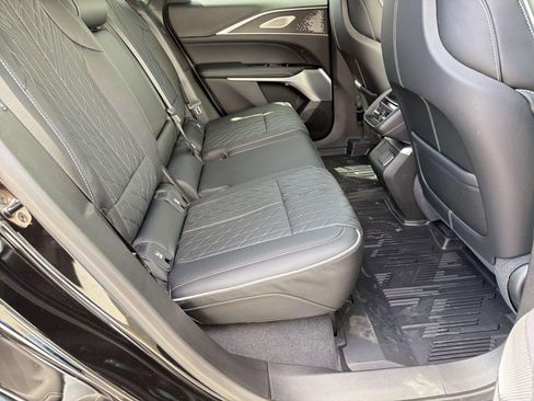 Certified 2026 Cadillac Lyriq V w/ Exterior Carbon Fiber Package image 30