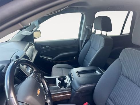 Used 2019 Chevrolet Tahoe LS AWD/4WD image 10