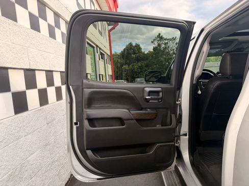 Used 2018 GMC Sierra 1500 Denali w/ Denali Ultimate Package AWD/4WD image 23