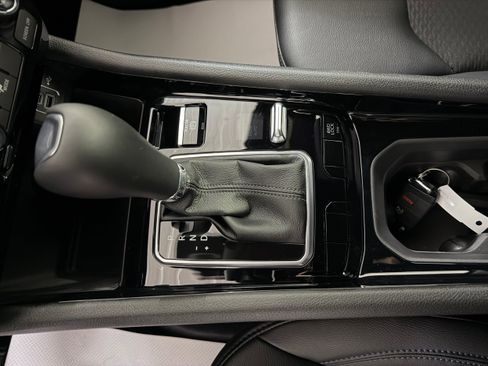 New 2026 Jeep Compass Latitude image 12