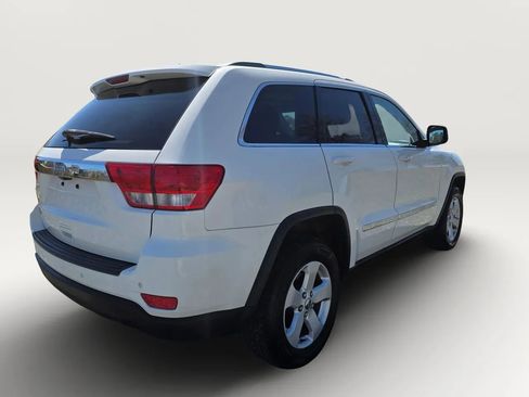 Used 2012 Jeep Grand Cherokee Laredo image 5
