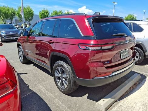 Used 2024 Jeep Grand Cherokee Limited 4xe AWD/4WD image 6